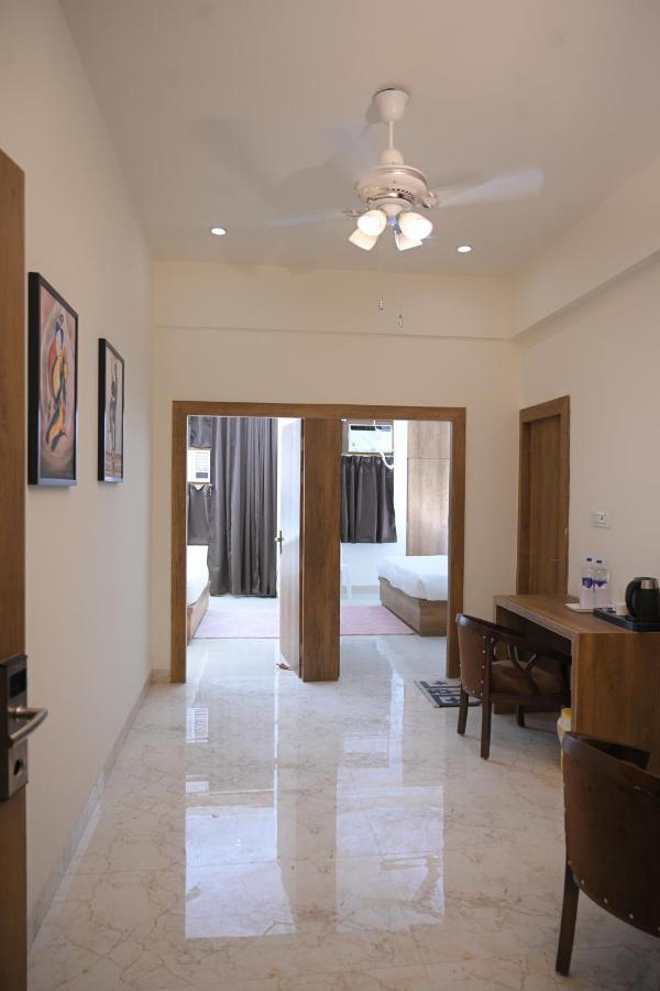 The Govindam Resort Vrindāvan Εξωτερικό φωτογραφία